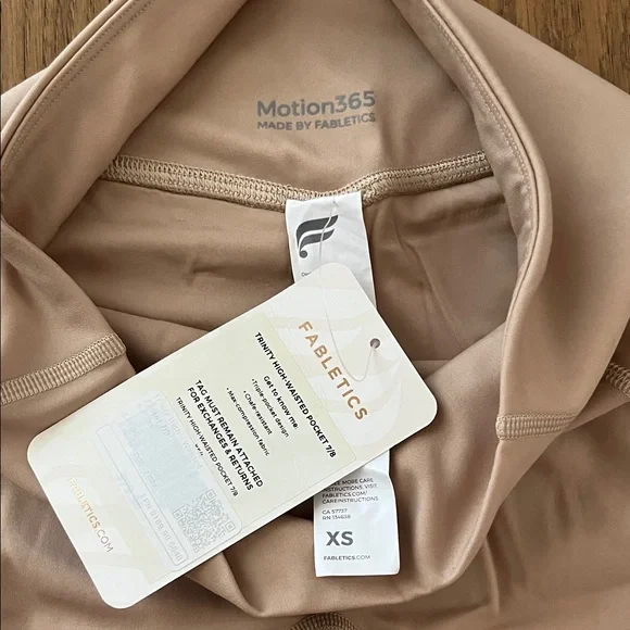 Fabletics Women's Cream High-Waisted Leggings - Picture 2 of 2